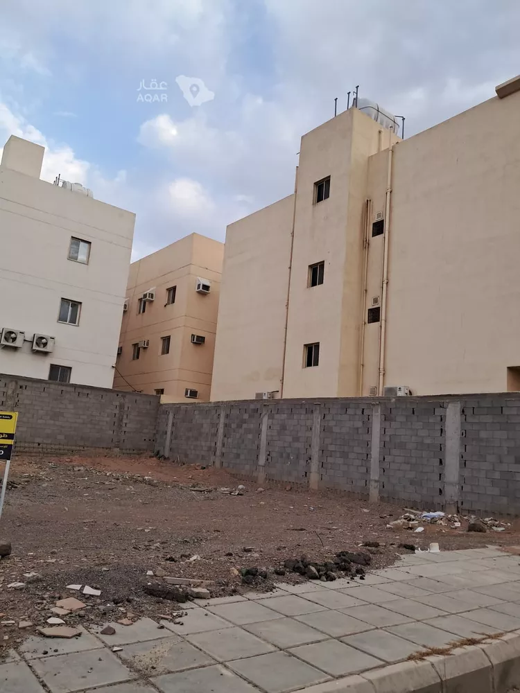 أرض للبيع في شارع اسماعيل بن الفضل, حي وادي مذينب, مدينة المدينة المنورة, منطقة المدينة المنورة 7