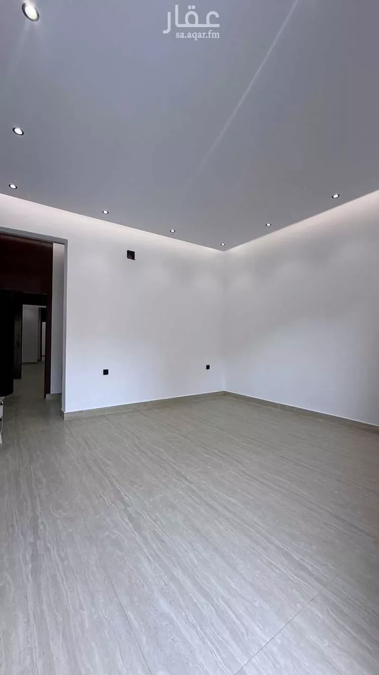 Floor for Sale in Riyadh Dhahrat Namar صورة 3