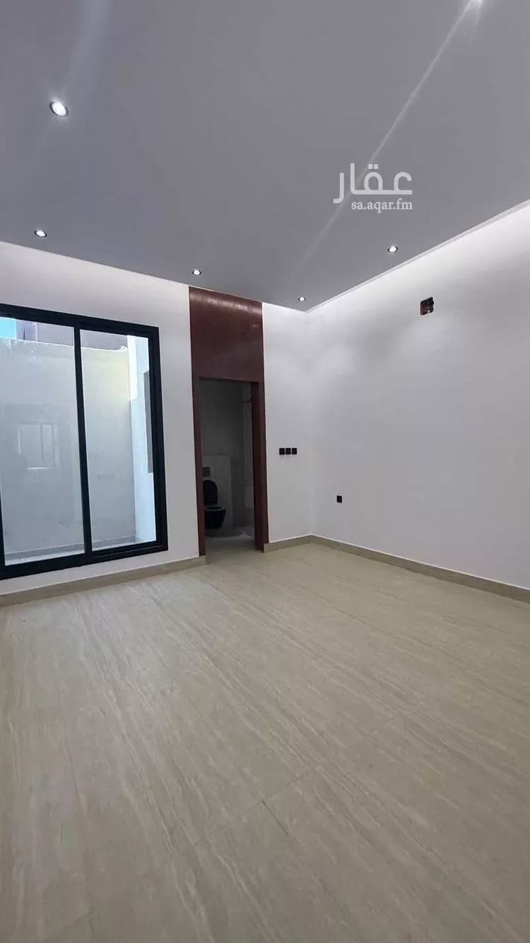 دور للبيع في شارع ابن سبرة, حي العوالي, مدينة الرياض, منطقة الرياض 8