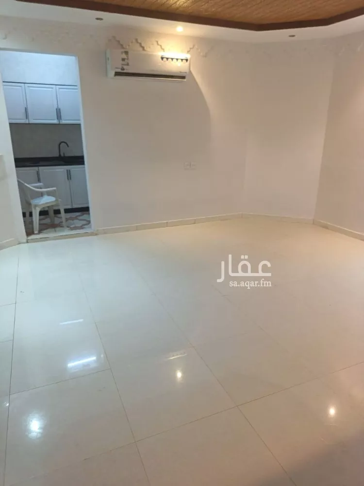 شقة للإيجار في شارع عبدالله ابن سعود ابن عبدالعزيز, حي إشبيلية, مدينة الرياض, منطقة الرياض
