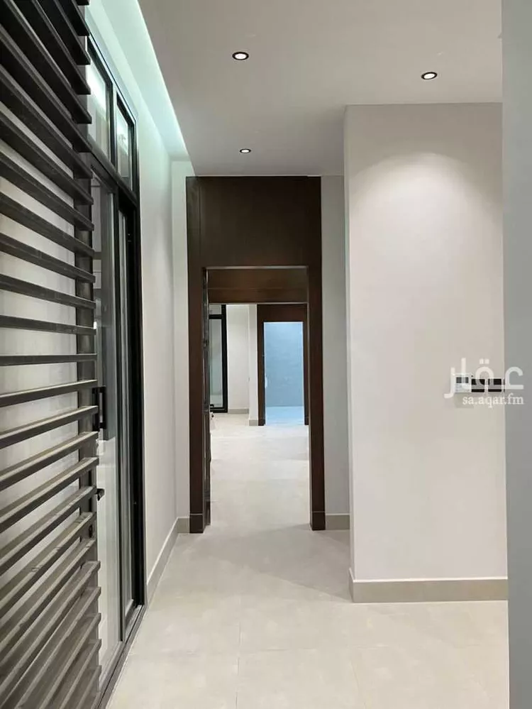 فيلا للبيع في شارع ابن دقيقة, حي المهدية, مدينة الرياض, منطقة الرياض صورة 4