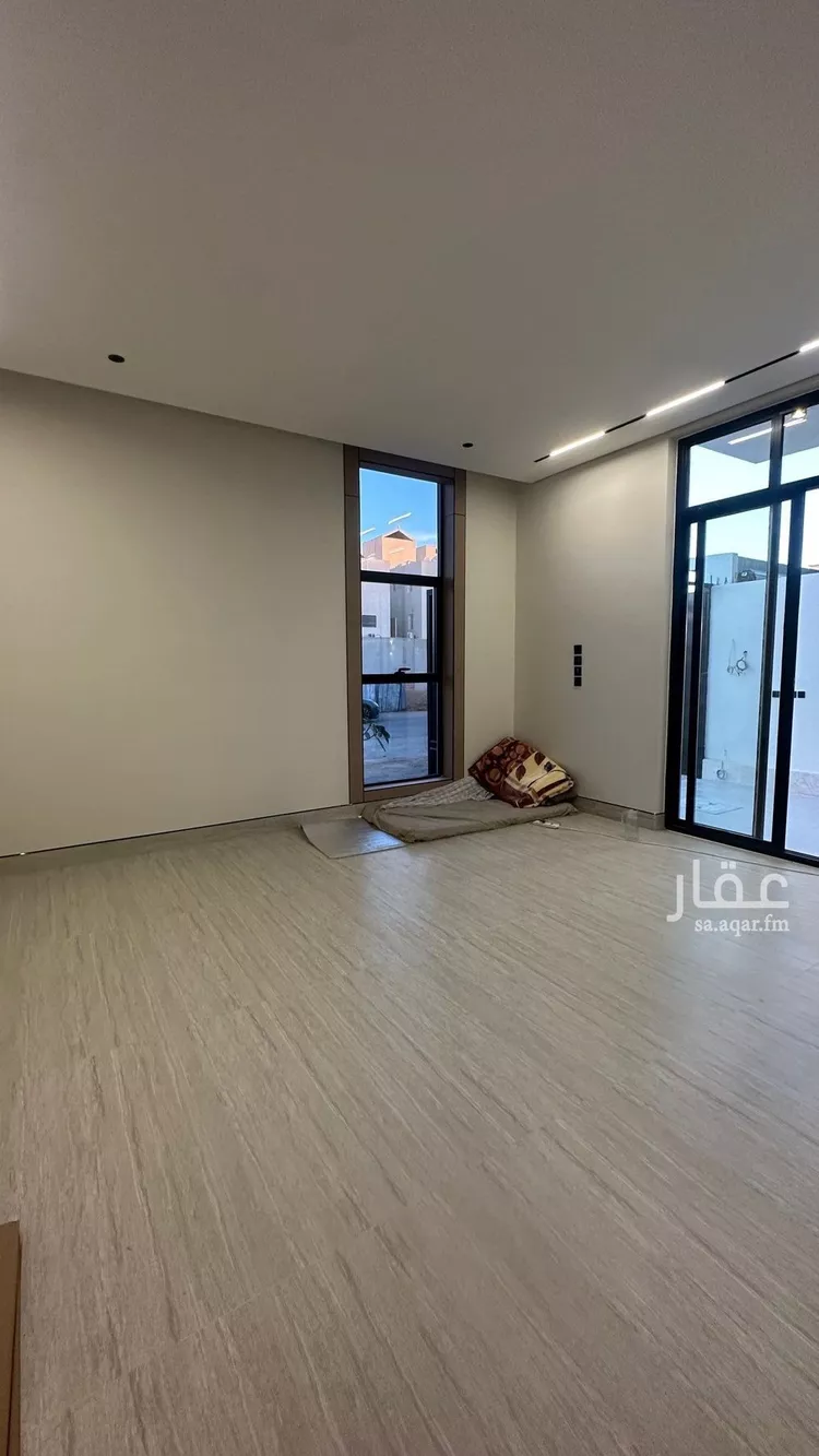 فيلا للبيع في شارع إبراهيم بن محمد الزمزمي, حي المهدية, مدينة الرياض, منطقة الرياض صورة 3