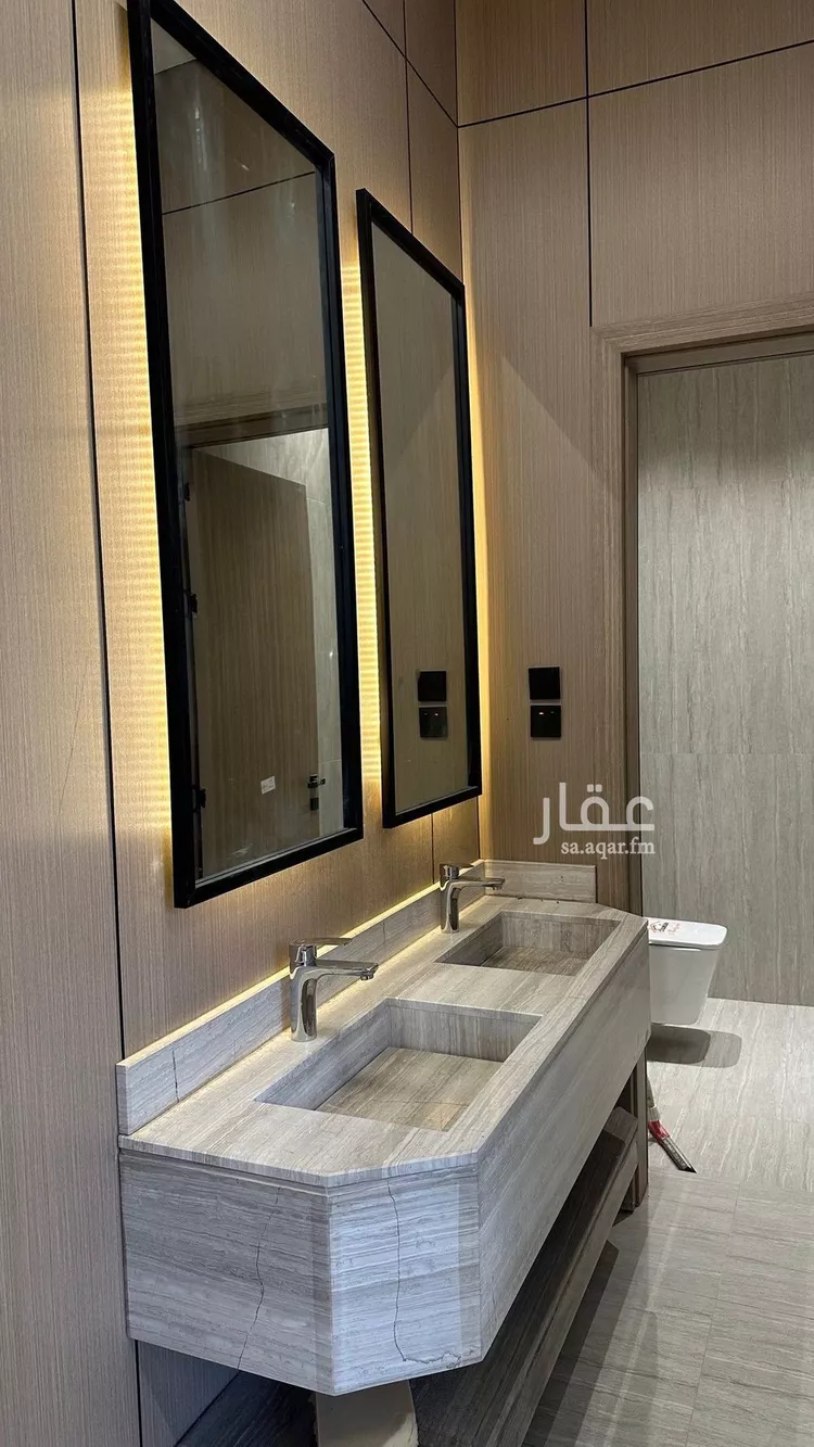 فيلا للبيع في شارع إبراهيم بن محمد الزمزمي, حي المهدية, مدينة الرياض, منطقة الرياض صورة 5