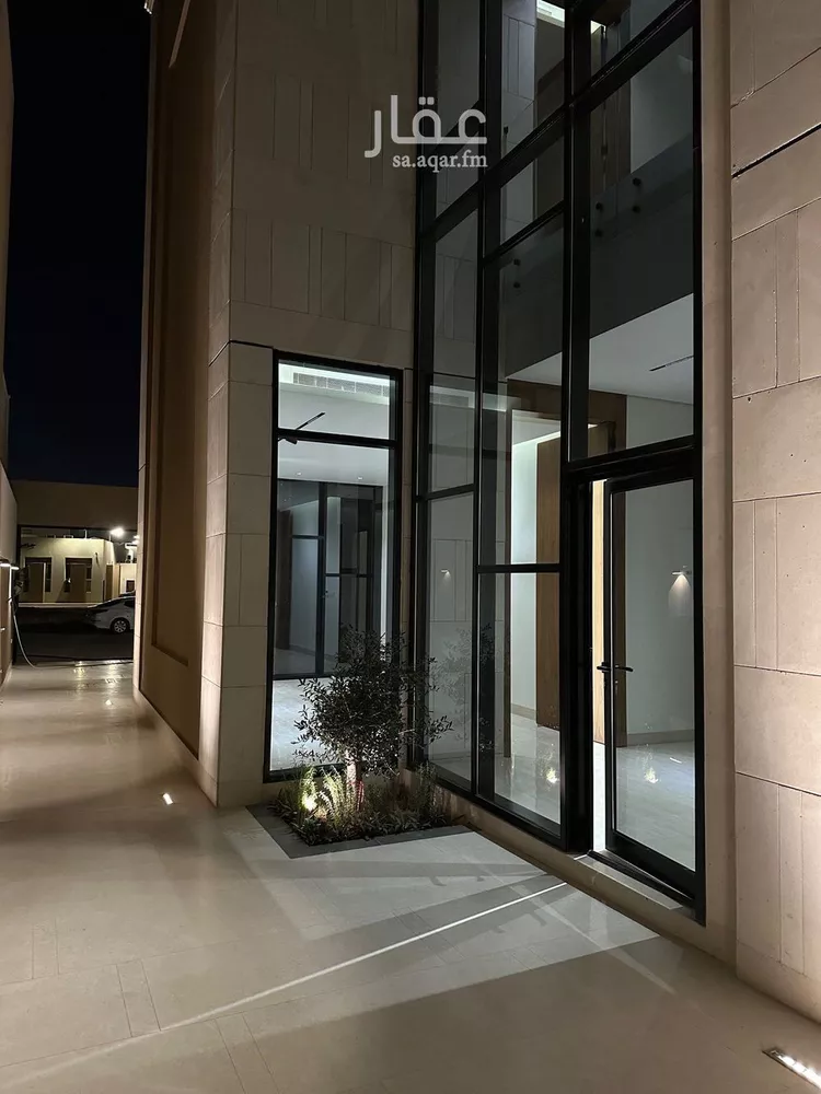 فيلا للبيع في شارع محمد بن هبة الله, حي المهدية, مدينة الرياض, منطقة الرياض صورة 3