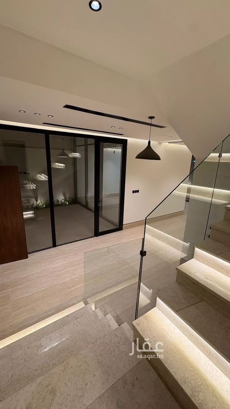 فيلا للبيع في شارع إبراهيم بن محمد الزمزمي, حي المهدية, مدينة الرياض, منطقة الرياض صورة 3