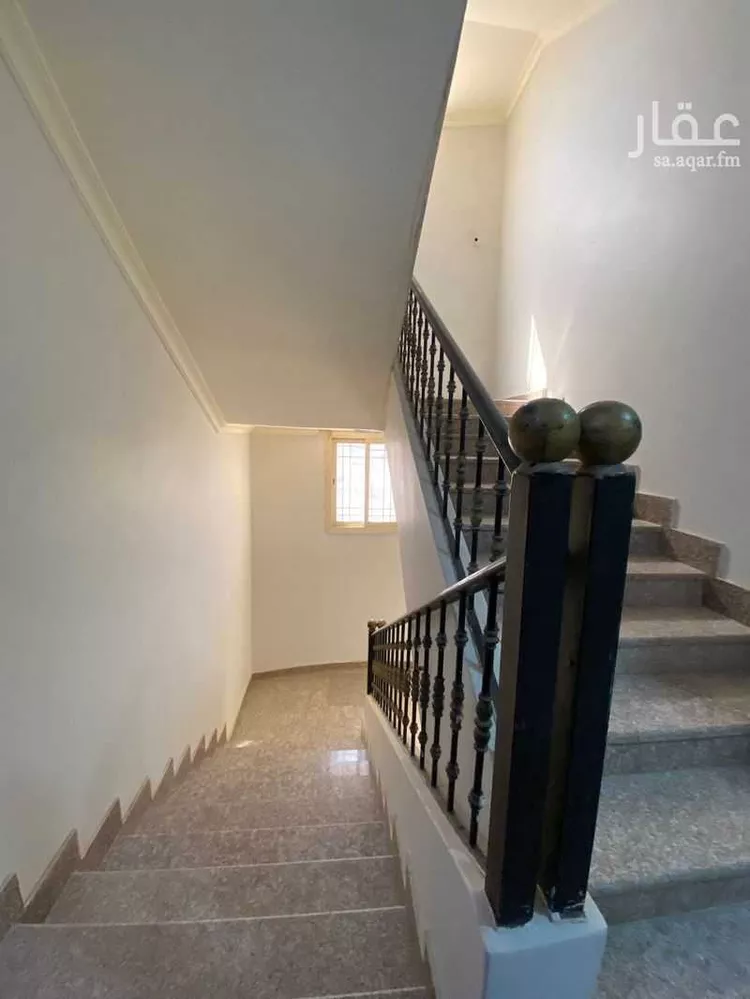 عمارة للبيع في شارع كعب ابن فهد القرشي, حي الظاهرة, مدينة المدينة المنورة, منطقة المدينة المنورة صورة 5