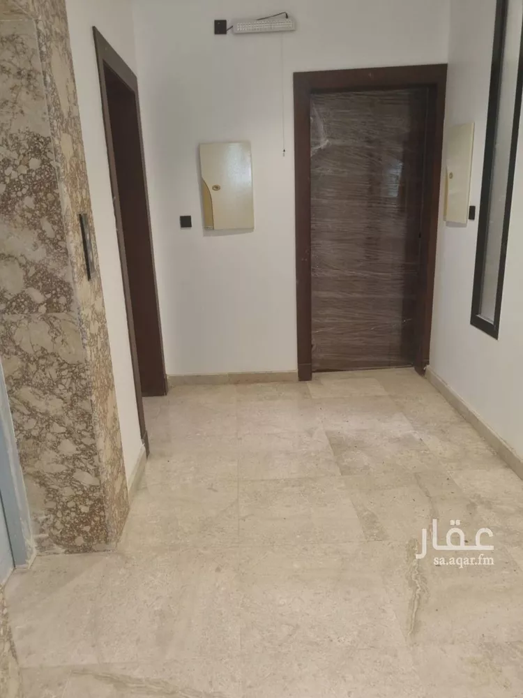عمارة للبيع في شارع ابن اياس ، حي المربع ، الرياض ، منطقة الرياض صورة 3