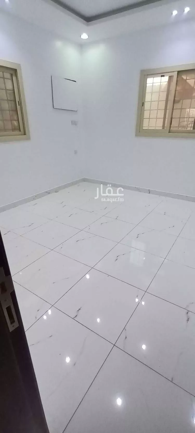 شقة للإيجار في شارع حمزة ابن عبدالمطلب, حي الياسمين, مدينة الطائف, منطقة مكة المكرمة صورة 3