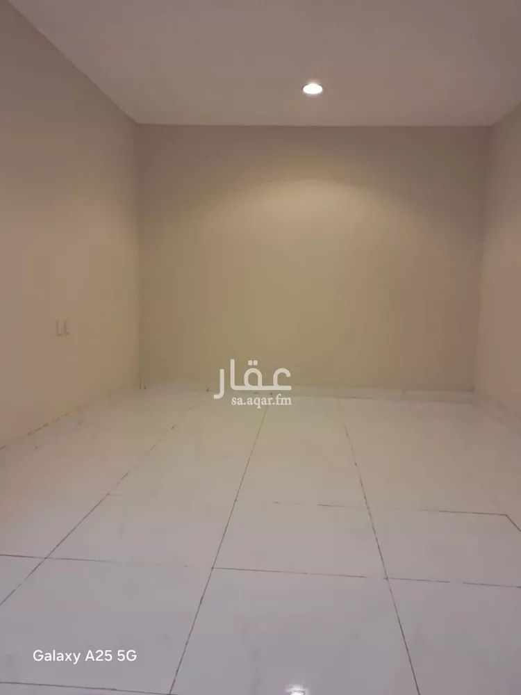 شقة للإيجار في شارع قناة السويس, حي العقيق, مدينة الرياض, منطقة الرياض صورة 2
