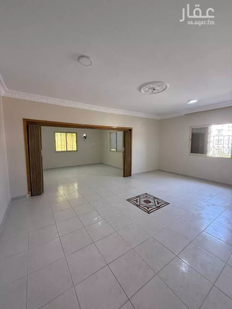 شقة للإيجار في شارع مسلم بن العلاء, حي الشاطئ الشرقي, مدينة الدمام, المنطقة الشرقية