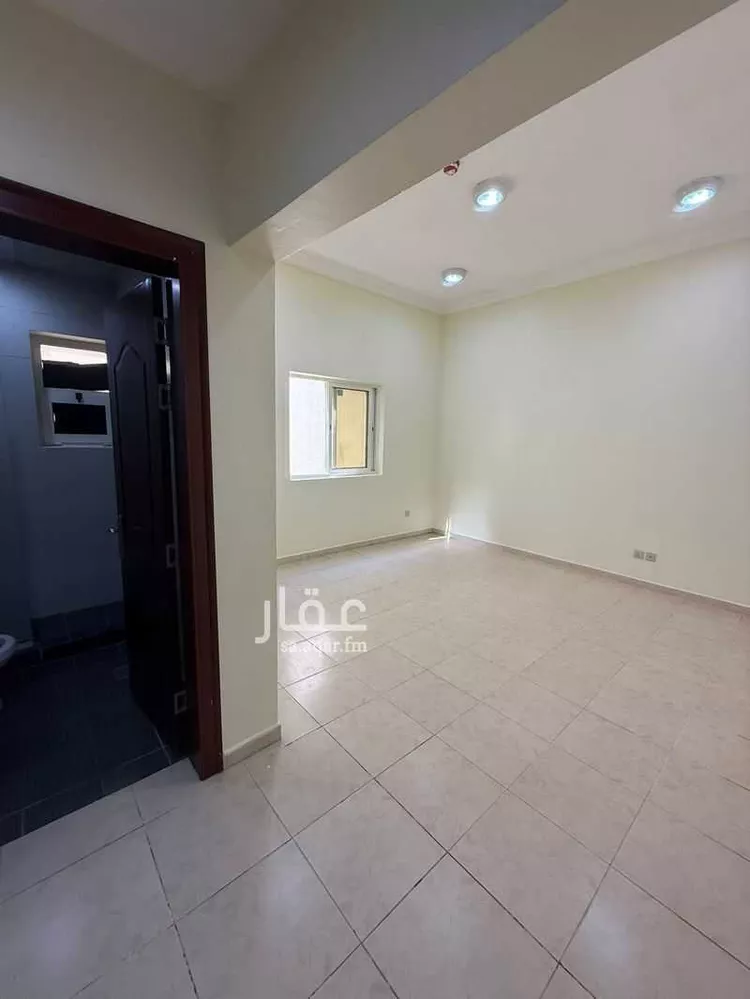شقة للإيجار في شارع القاسمة, حي هجر, مدينة الدمام, المنطقة الشرقية صورة 2