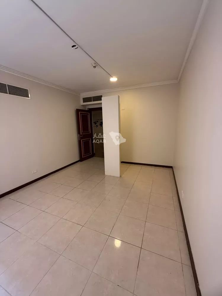 شقة للإيجار في شارع الشريف الغرناطي, حي البندرية, مدينة الخبر, المنطقة الشرقية 22