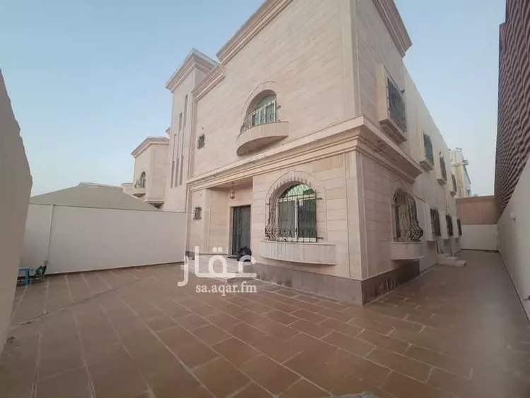 فيلا للبيع في حي الشاطئ الغربي, مدينة الدمام, المنطقة الشرقية صورة 3