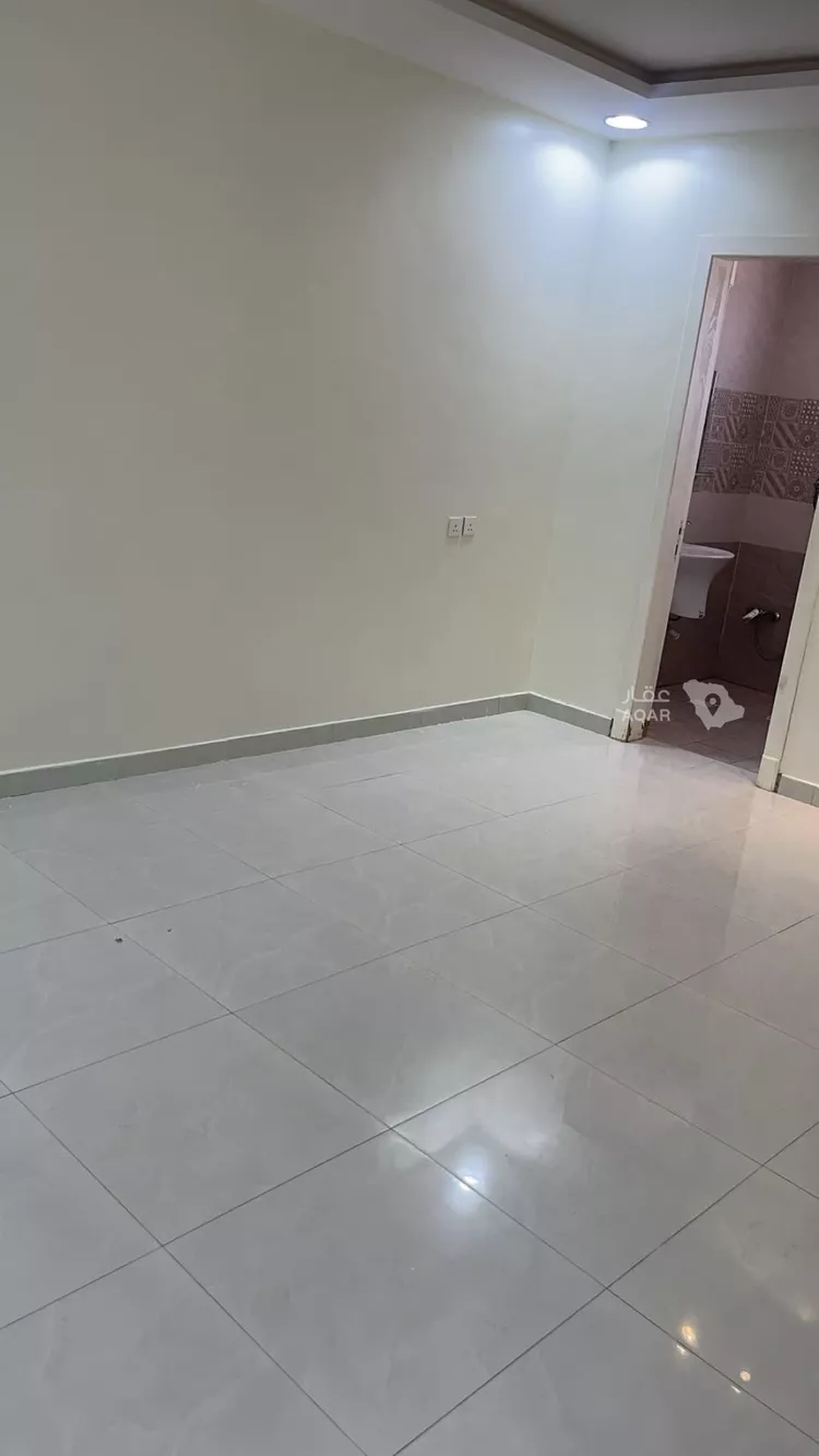 فيلا للبيع في شارع ابن المشيع ، حي المهدية ، الرياض ، منطقة الرياض صورة 3