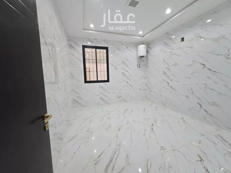 فيلا للبيع في شارع بيضاء نثيل, حي العريجاء الغربي, مدينة الرياض, منطقة الرياض صورة 5