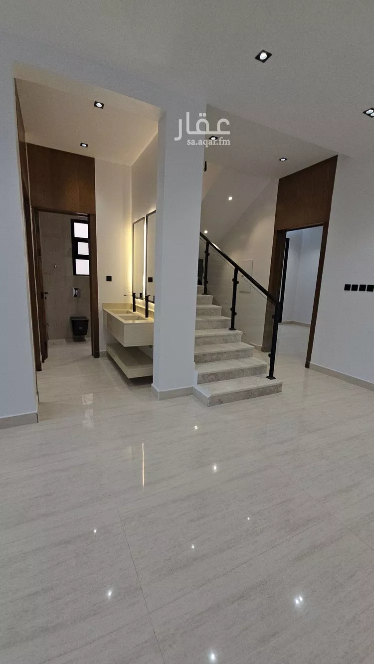 فيلا للبيع في شارع العرضية, حي طويق, مدينة الرياض, منطقة الرياض صورة 2