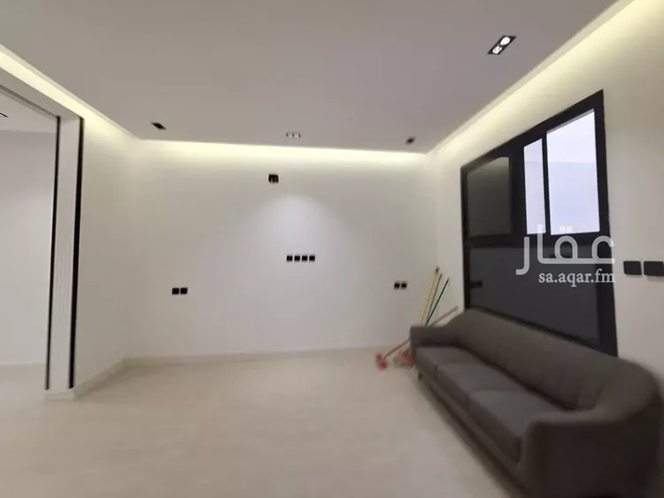فيلا للبيع في شارع حولي, حي ظهرة لبن, مدينة الرياض, منطقة الرياض صورة 5
