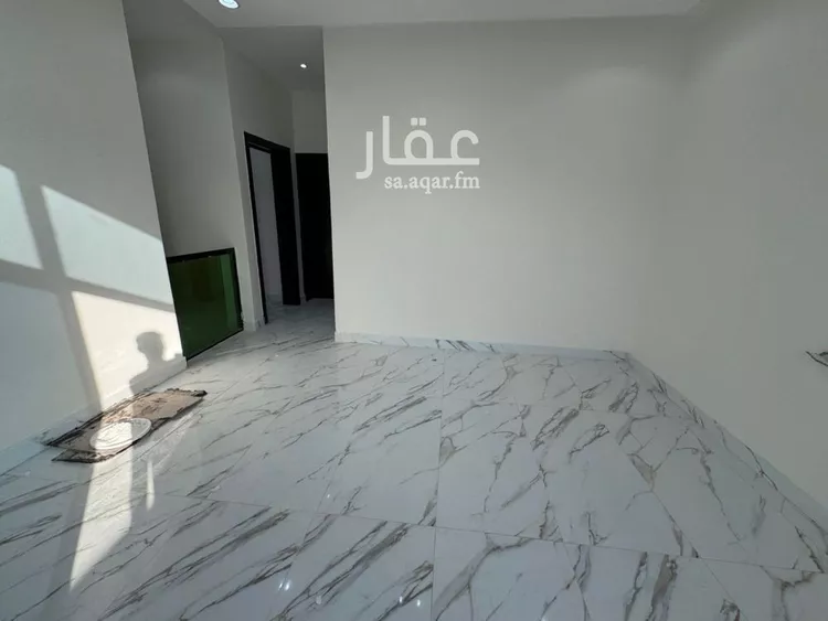 فيلا للبيع في شارع رمانة, حي العريجاء الغربي, مدينة الرياض, منطقة الرياض صورة 4