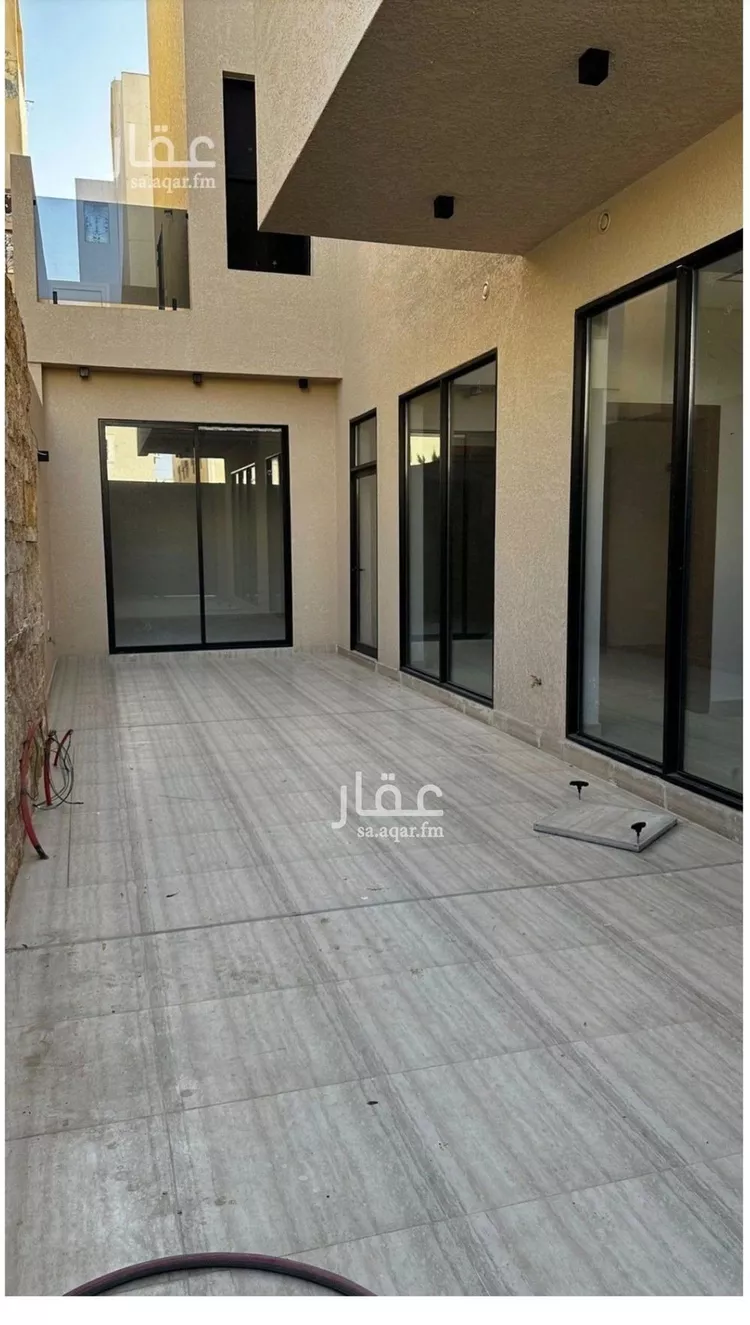 فيلا للبيع في شارع حولي, حي ظهرة لبن, مدينة الرياض, منطقة الرياض صورة 4