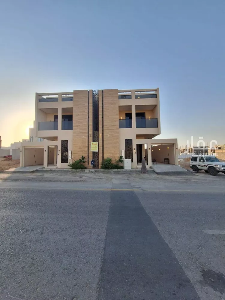 فيلا للبيع في شارع إسماعيل الصائغ, حي المهدية, مدينة الرياض, منطقة الرياض