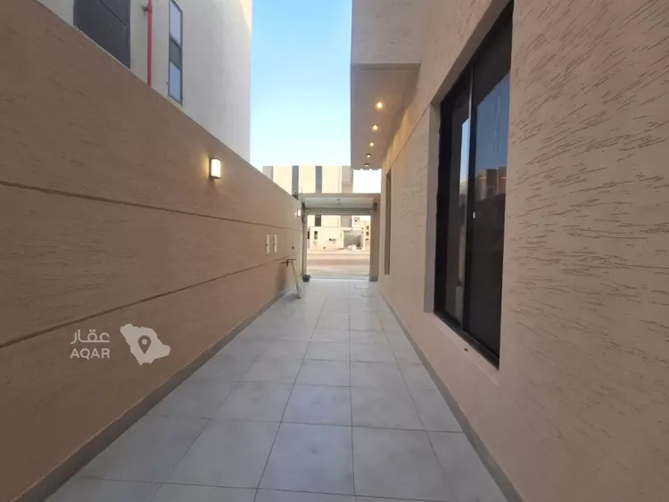 فيلا للبيع في شارع خالد بن سلمة المخزومي, حي المهدية, مدينة الرياض, منطقة الرياض