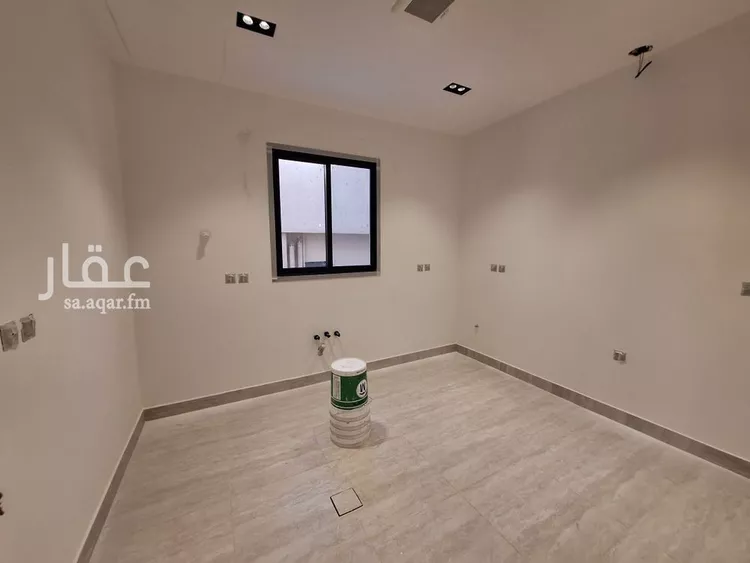 دور للبيع في شارع عبدالرحمن بن مهنا, حي سلطانة, مدينة الرياض, منطقة الرياض صورة 3