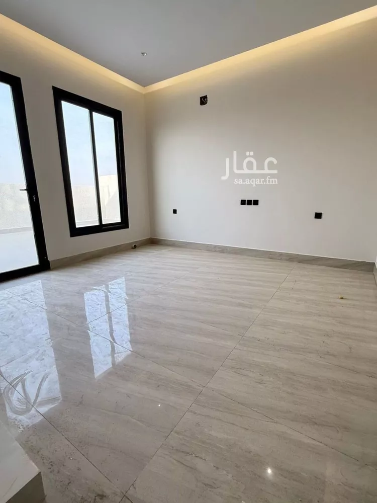 فيلا للبيع في شارع حيرة, حي عكاظ, مدينة الرياض, منطقة الرياض صورة 3