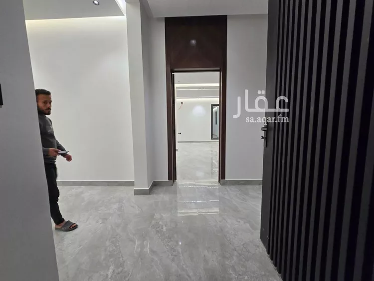 فيلا للبيع في شارع طريف, حي ظهرة لبن, مدينة الرياض, منطقة الرياض صورة 5