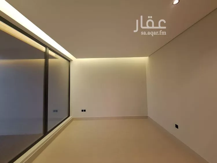 فيلا للبيع في شارع رقم 142, حي ظهرة لبن, مدينة الرياض, منطقة الرياض صورة 2