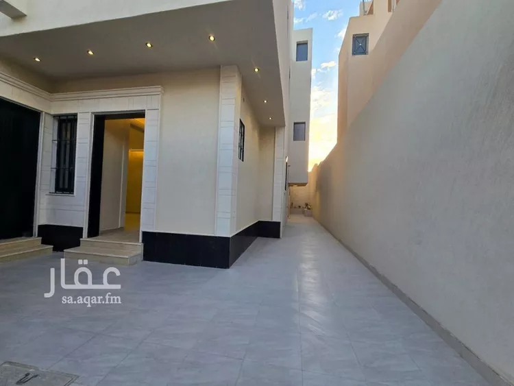 فيلا للبيع في شارع البغوي, حي العريجاء الأوسط, مدينة الرياض, منطقة الرياض