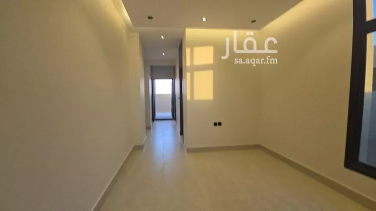 فيلا للبيع في شارع الوسيطي, حي ظهرة لبن, مدينة الرياض, منطقة الرياض صورة 2