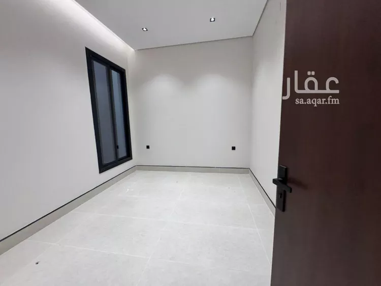 دور للبيع في شارع عبدالرحمن بن مهنا, حي سلطانة, مدينة الرياض, منطقة الرياض صورة 2