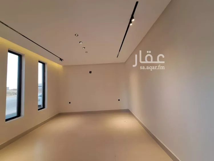 فيلا للبيع في شارع إسماعيل الصائغ, حي المهدية, مدينة الرياض, منطقة الرياض صورة 3