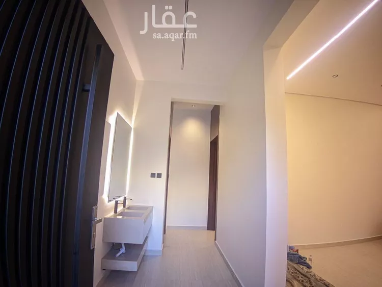 فيلا للبيع في شارع طريف, حي ظهرة لبن, مدينة الرياض, منطقة الرياض صورة 5