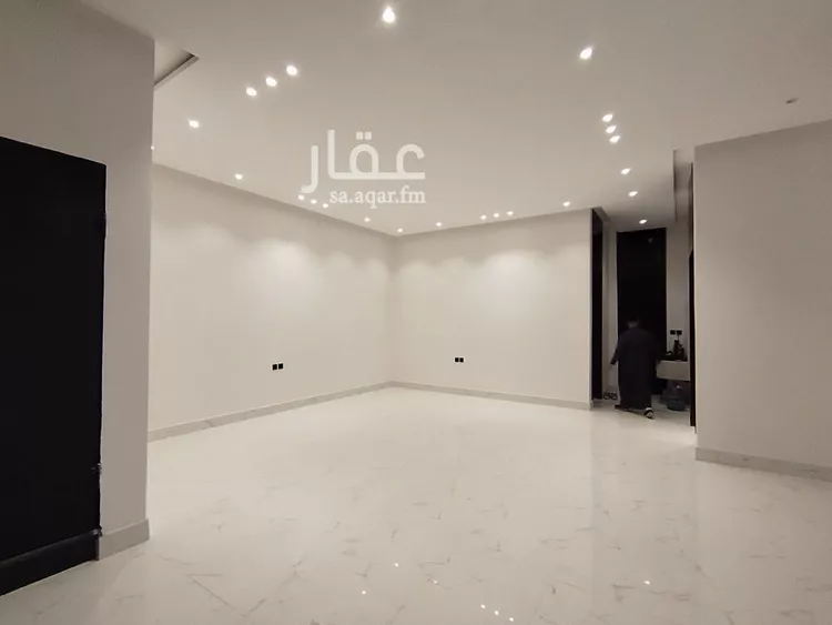 فيلا للبيع في شارع النخل, حي ظهرة لبن, مدينة الرياض, منطقة الرياض صورة 2