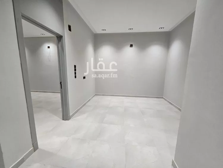 فيلا للبيع في شارع صديق بن السندي الحنفي, حي طويق, مدينة الرياض, منطقة الرياض صورة 4