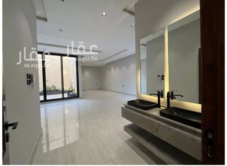 فيلا للبيع في شارع إسماعيل الصائغ, حي المهدية, مدينة الرياض, منطقة الرياض صورة 2