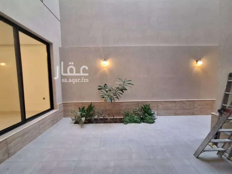 فيلا للبيع في شارع رقم 315, حي ظهرة لبن, مدينة الرياض, منطقة الرياض صورة 3
