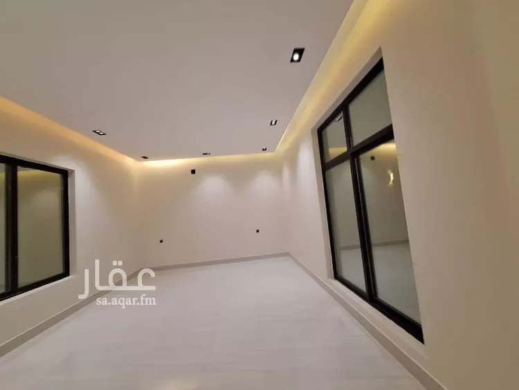 فيلا للبيع في شارع أبي القاسم الزياني, حي المهدية, مدينة الرياض, منطقة الرياض صورة 5