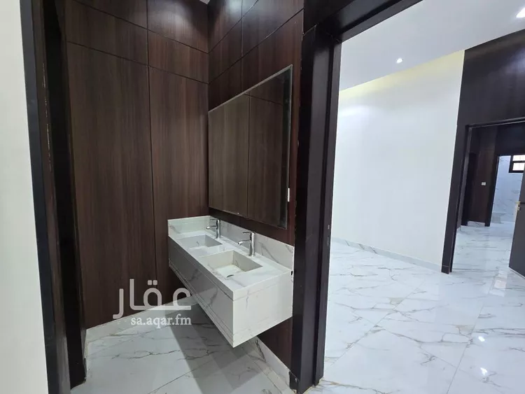 فيلا للبيع في شارع جبل علياء, حي العريجاء الأوسط, مدينة الرياض, منطقة الرياض صورة 5