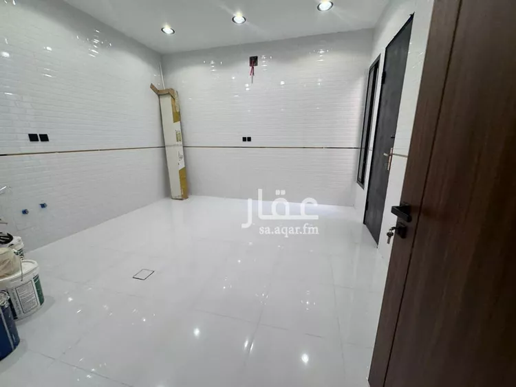فيلا للبيع في شارع قنفذة, حي ظهرة لبن, مدينة الرياض, منطقة الرياض صورة 4