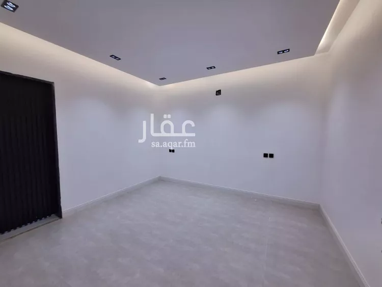 فيلا للبيع في شارع حولي, حي ظهرة لبن, مدينة الرياض, منطقة الرياض صورة 3