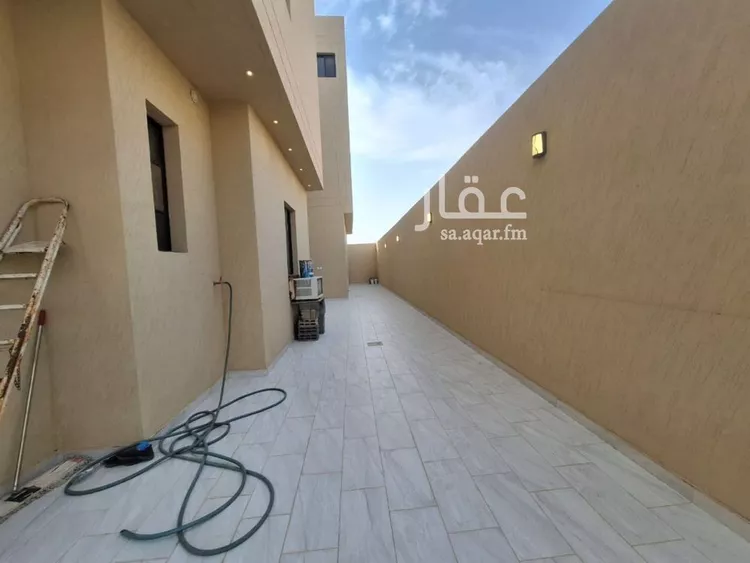 فيلا للبيع في شارع أبي عبدالله محمد بن أيوب, حي المهدية, مدينة الرياض, منطقة الرياض صورة 4