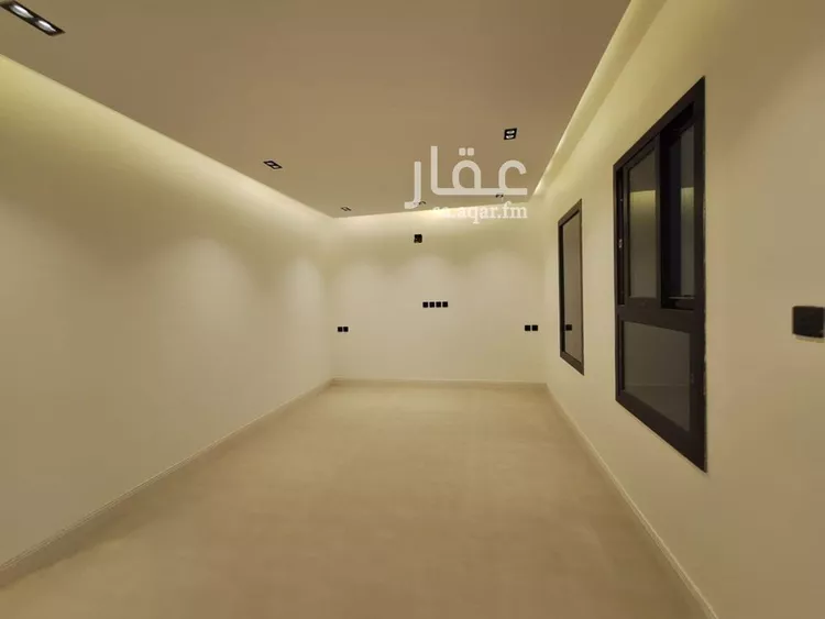 فيلا للبيع في شارع حولي, حي ظهرة لبن, مدينة الرياض, منطقة الرياض صورة 2