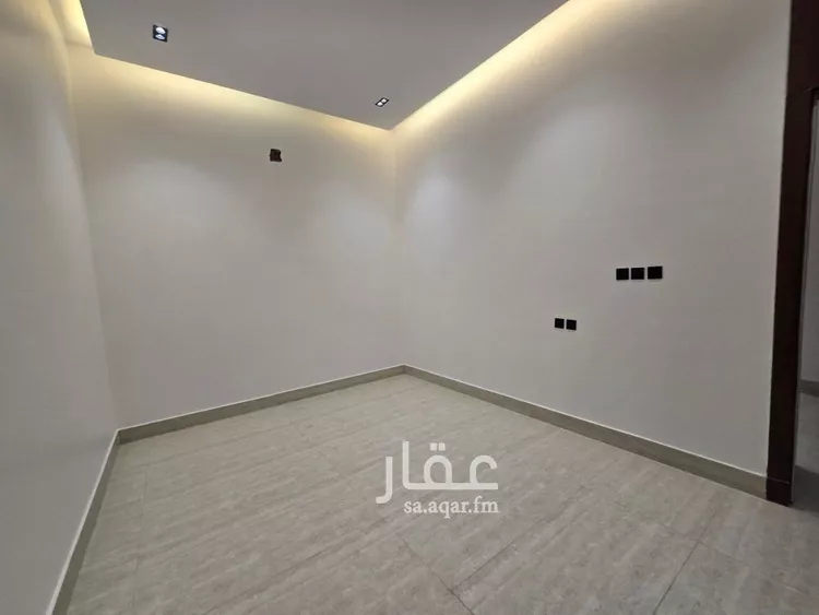 فيلا للبيع في شارع الحنفي, حي طويق, مدينة الرياض, منطقة الرياض صورة 3