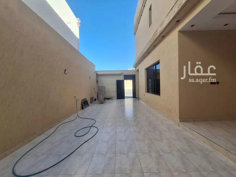 Villa for Sale in Riyadh Al Mahdiyah صورة 2