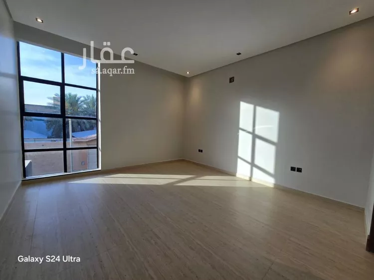 فيلا للبيع في شارع عمرو الفهمي, حي السويدي, مدينة الرياض, منطقة الرياض صورة 2