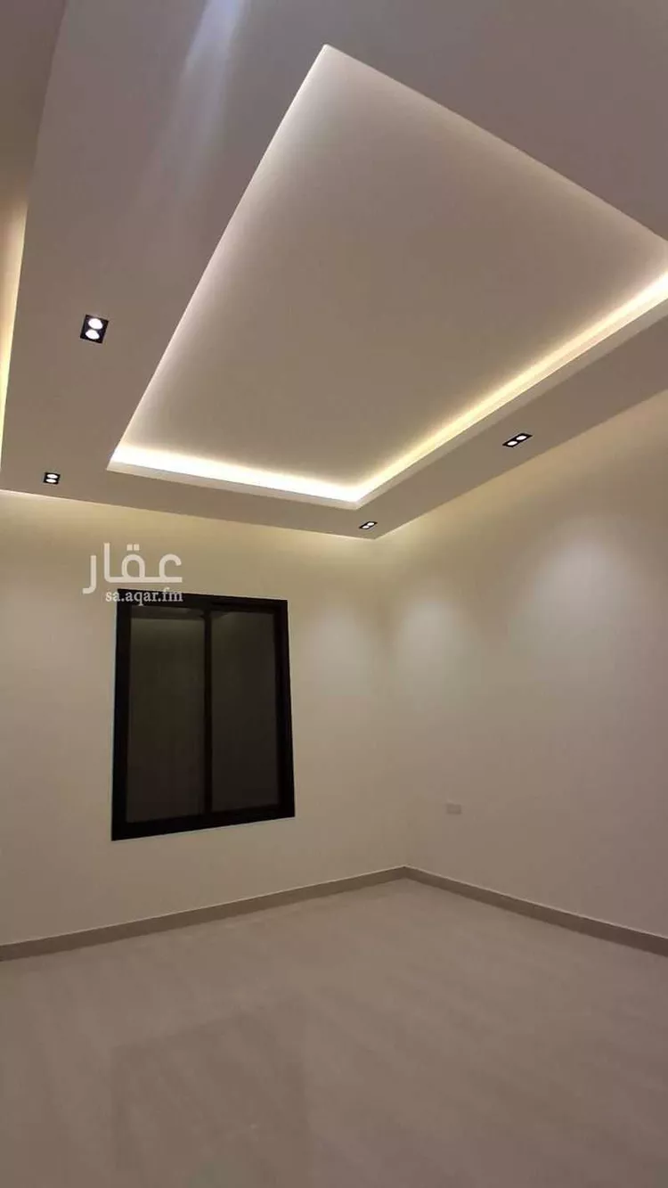 دور للبيع في شارع الوادي الاخضر, حي ديراب, مدينة الرياض, منطقة الرياض 7