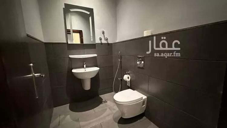 فيلا للإيجار في شارع القاسمي, حي الرفيعة, مدينة الرياض, منطقة الرياض 6