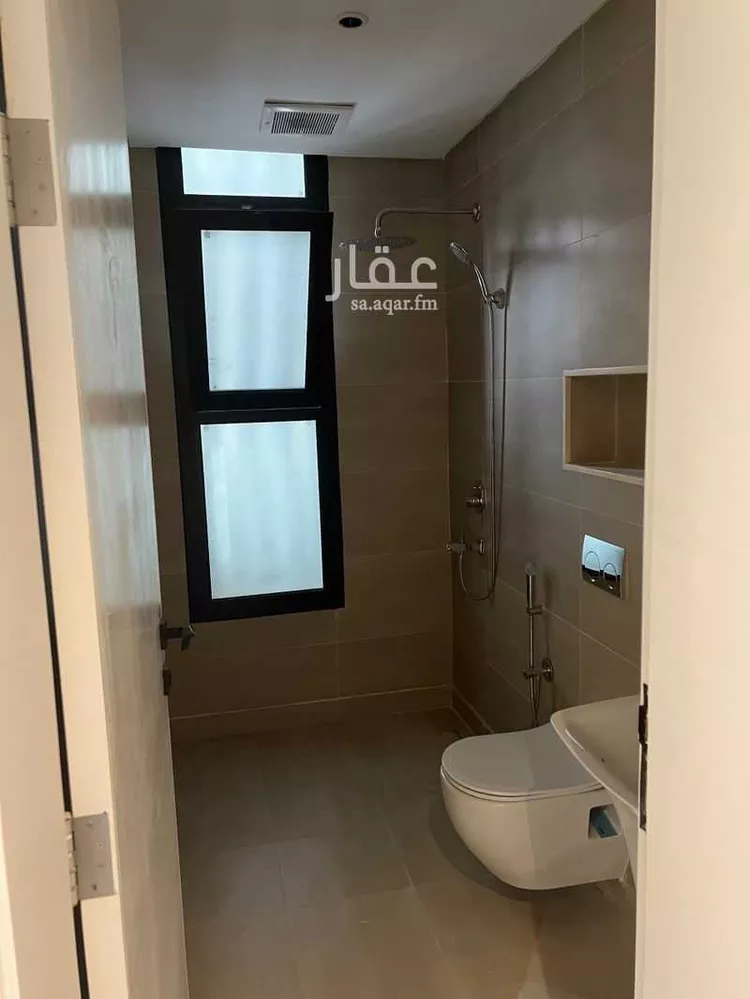 فيلا للبيع في شارع المنتصر, حي النرجس, مدينة الرياض, منطقة الرياض صورة 2